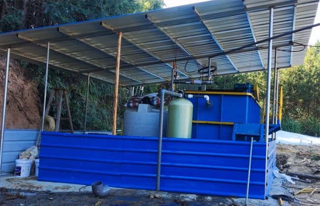 一套養(yǎng)殖污水處理設備安裝完工投入使用