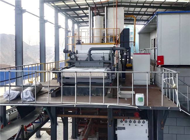 一套智能超高壓疊層壓濾機(jī)安裝完工，投入使用！