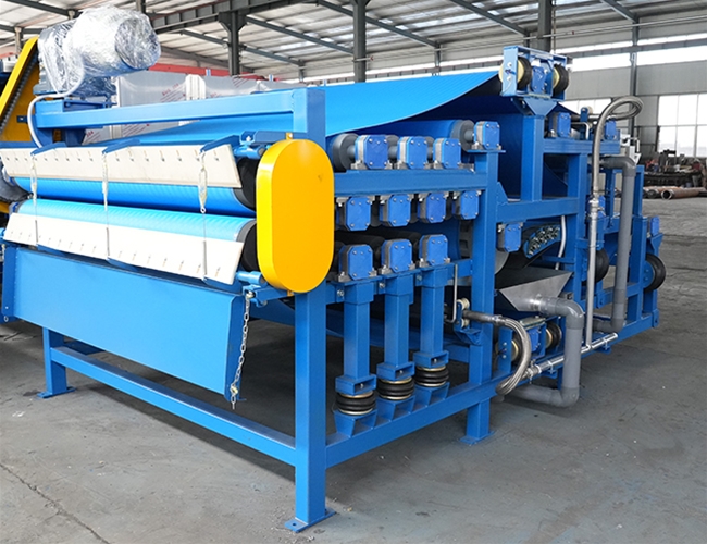 1臺(tái)帶式壓榨機(jī)發(fā)貨啦！