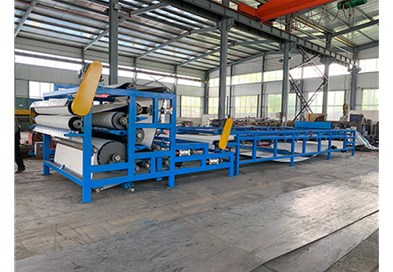 帶式壓濾機壓榨輥：固液分離的 “強力引擎”